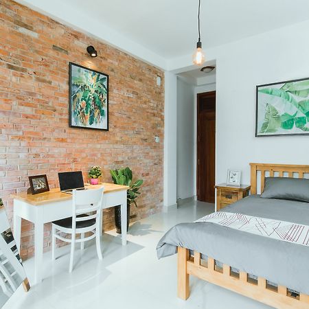 Appartamento Urban House Saigon 2 Thành Pho Ho Chí Minh Esterno foto
